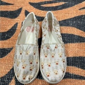 5/$25 Tom’s youth slip ins reindeer holiday print